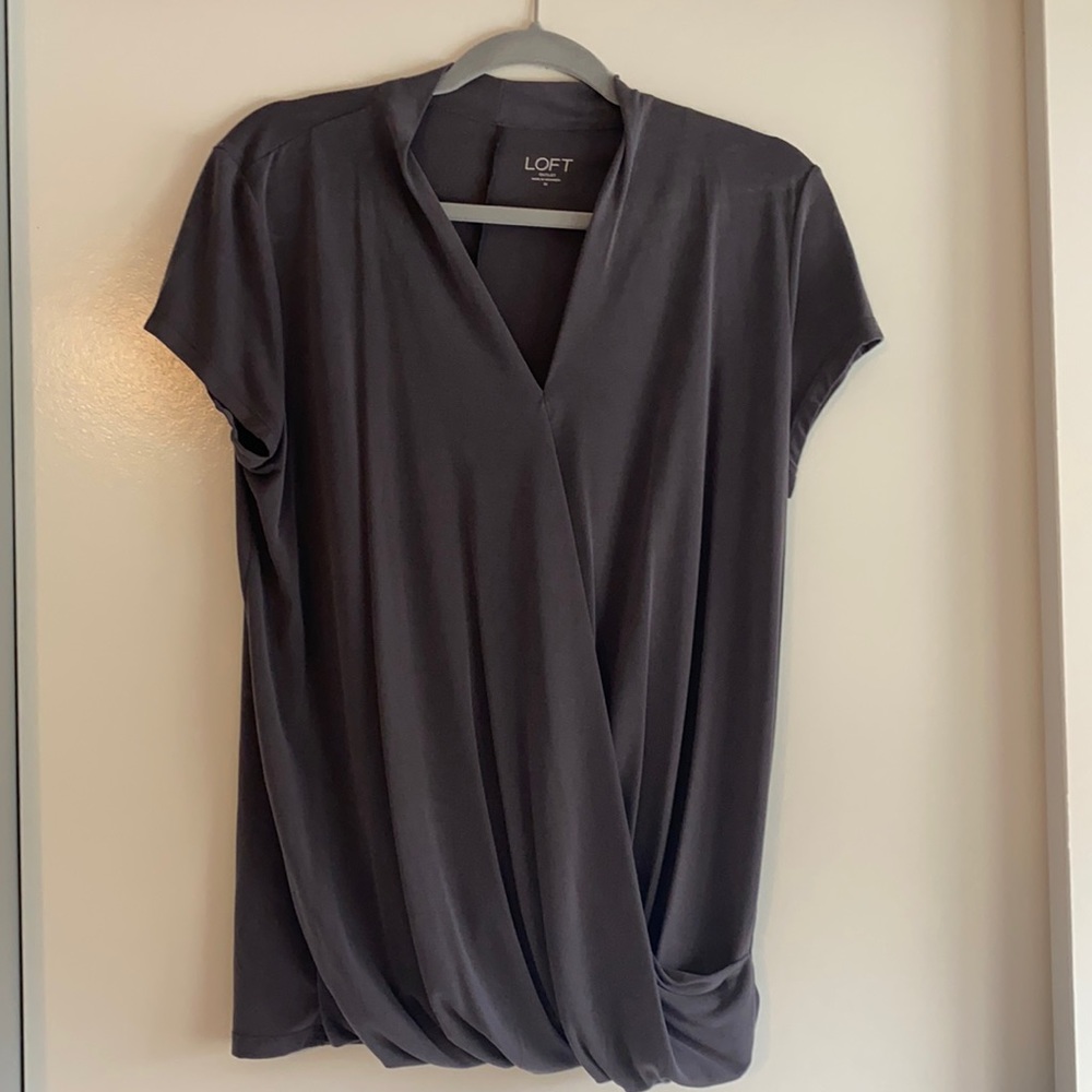 Loft v-neck shirt
